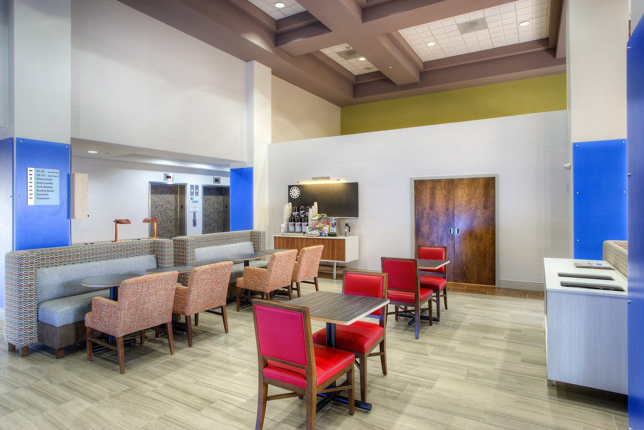 Holiday Inn Express Hotel & Suites Tempe By Ihg Exterior foto
