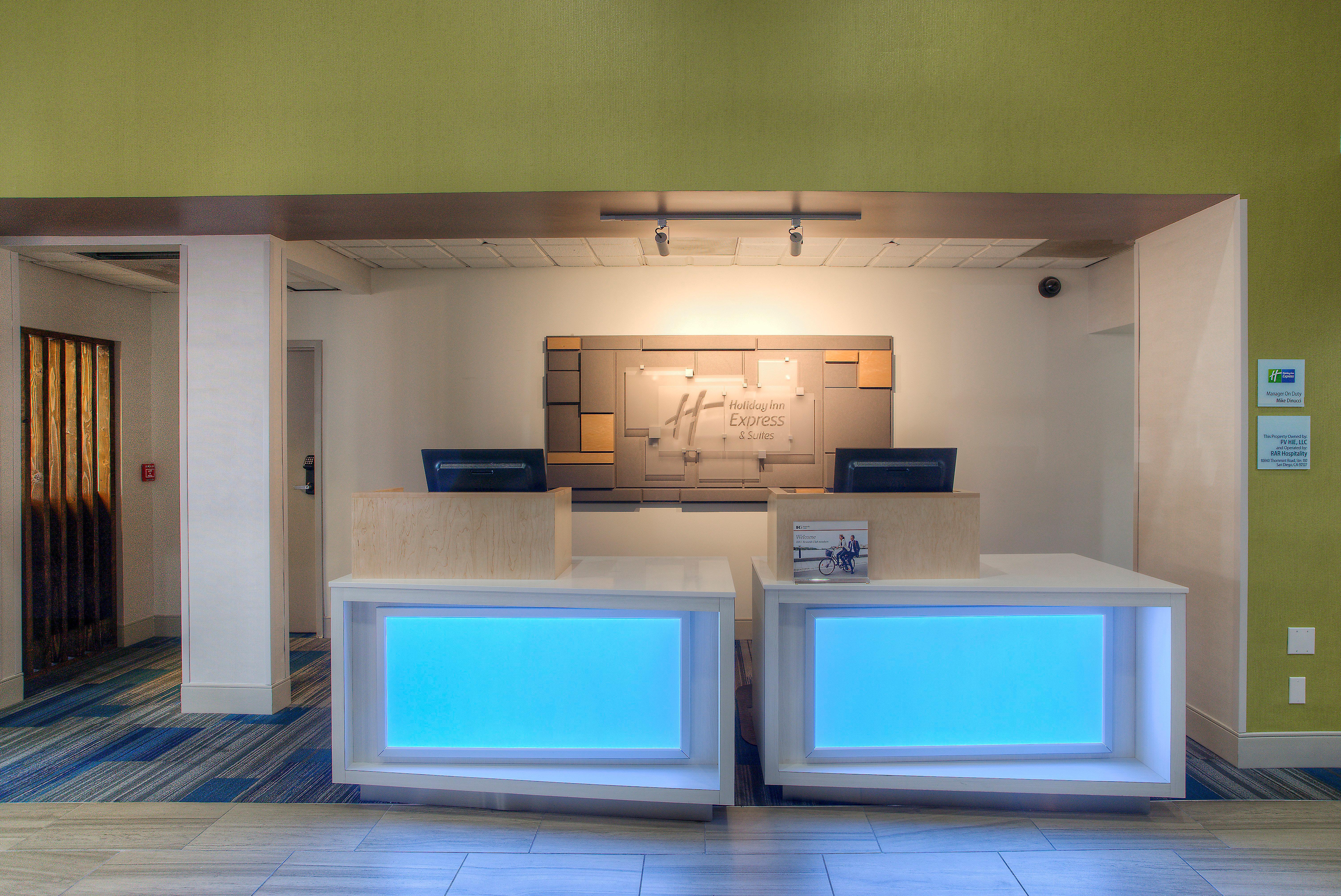 Holiday Inn Express Hotel & Suites Tempe By Ihg Exterior foto